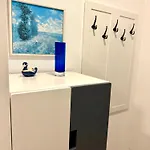 Goldstadt Luxe Studio- Schloessle 普福尔茨海姆