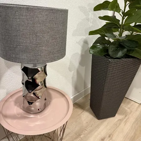 Neu Goldstadt Luxe Studio- Schloessle Διαμέρισμα *